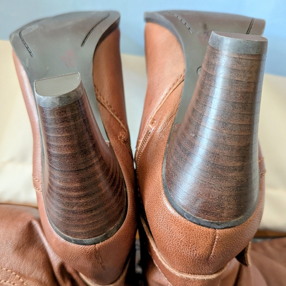 Guess Magy Brown Leather Scrunch Boots Buckled Heeled Western Rustic Fall Y2K 8 - Picture 8 of 11